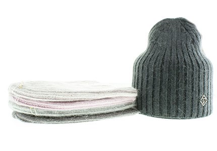 Шапка женсая VEPANSE 30% ангора, 30%вискоза, 15% шерсть,20% нейлон 5% метанит (1209-39) - фото 28659