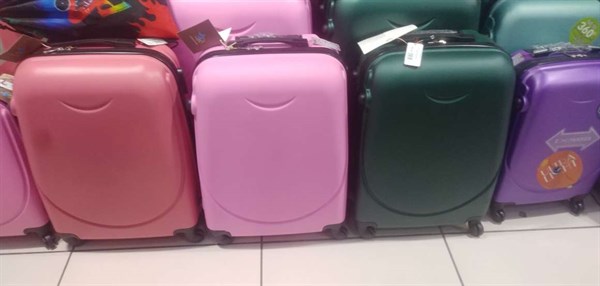 Чемодан Longstar пластик 4 колеса (1812) - фото 29701